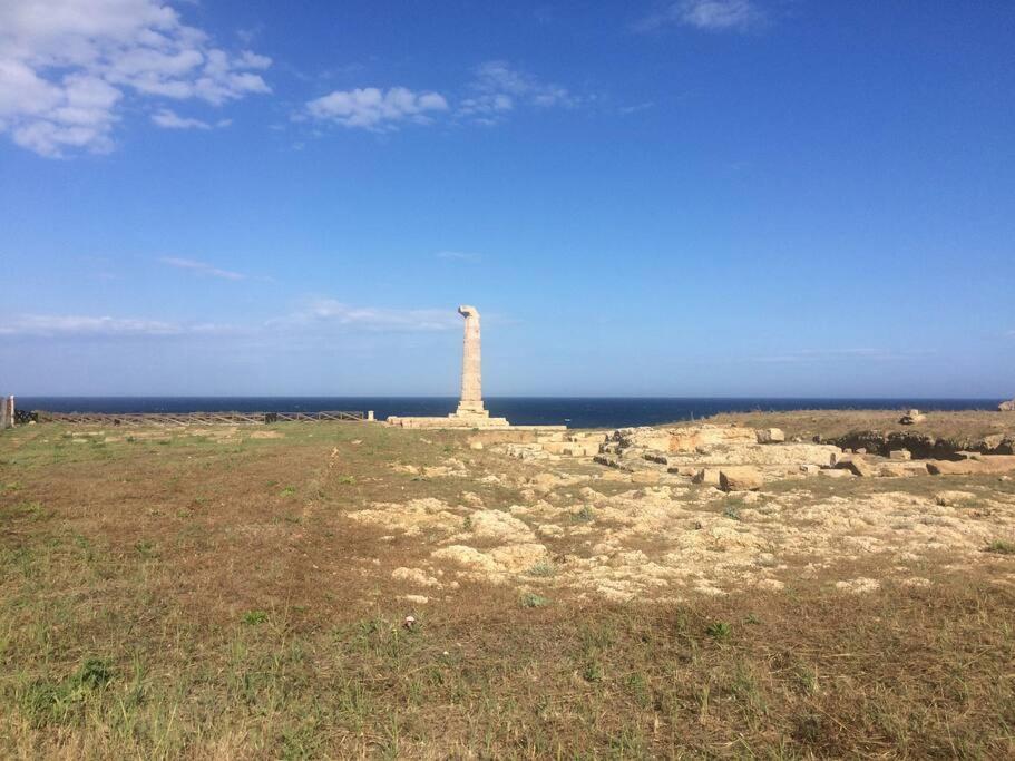 Comodo Appartamento A Crotone Kültér fotó
